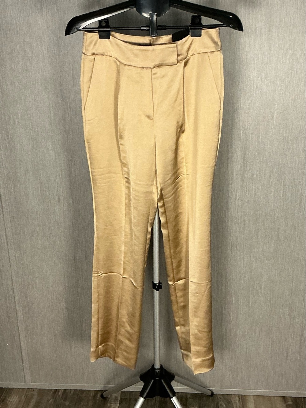 White House Black Market Golden Cream Satin Straight-Leg Pants Size 4 - Picture 16 of 16